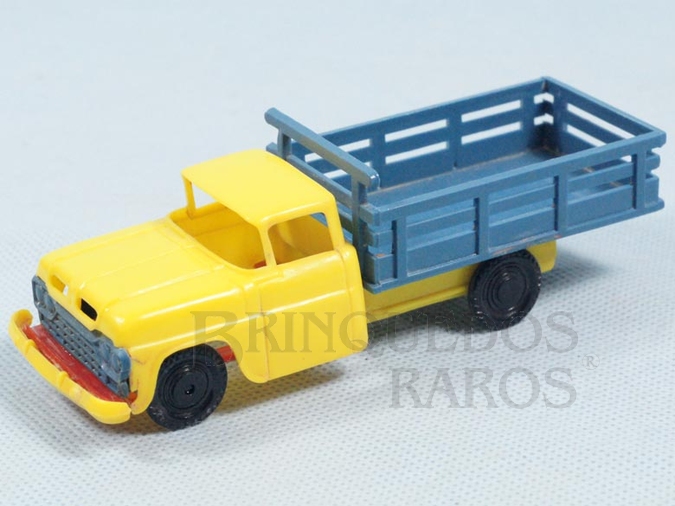 Brinquedo antigo Caminhão Ford V8 1963 com 14,00 cm de comprimento Década de 1960