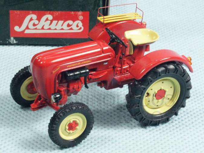 Brinquedo antigo Trator Agrícola Porsche Diesel Junior com 6,00 cm de comprimento Década de 1990