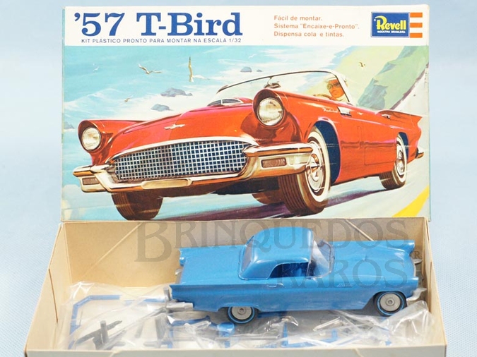 Brinquedo antigo Carro Thunderbird 1957 57 T-Bird Década de 1970