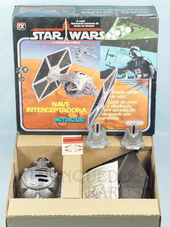 Brinquedo antigo Nave Interceptadora Star Wars perfeito estado Adesivos ainda por colar Ano 1988