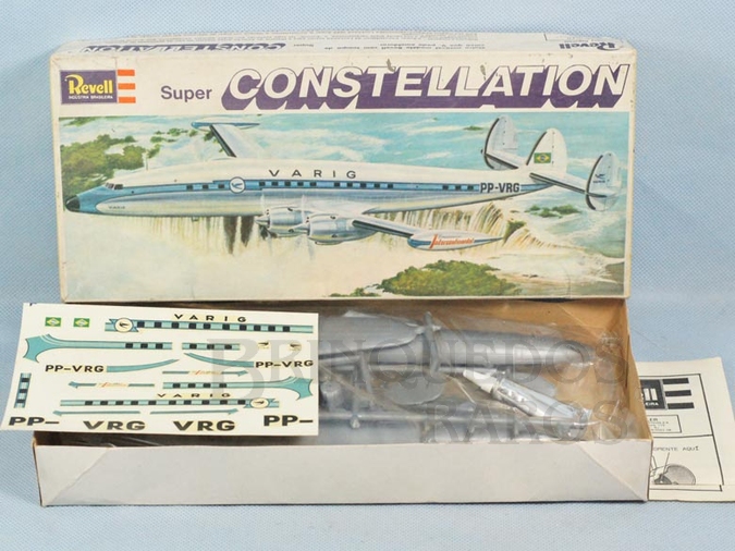 Brinquedo antigo Avião Super Constellation Varig Embalagem lacrada completo com Decalcomanias Década de 1970