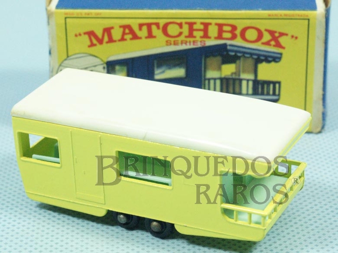 Brinquedo antigo Trailer Caravan black plastic Regular Wheels amarelo