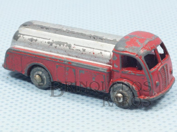 Brinquedo antigo Caminhão Tanque com 5,00 cm de comprimento Rodas de metal Década de 1950