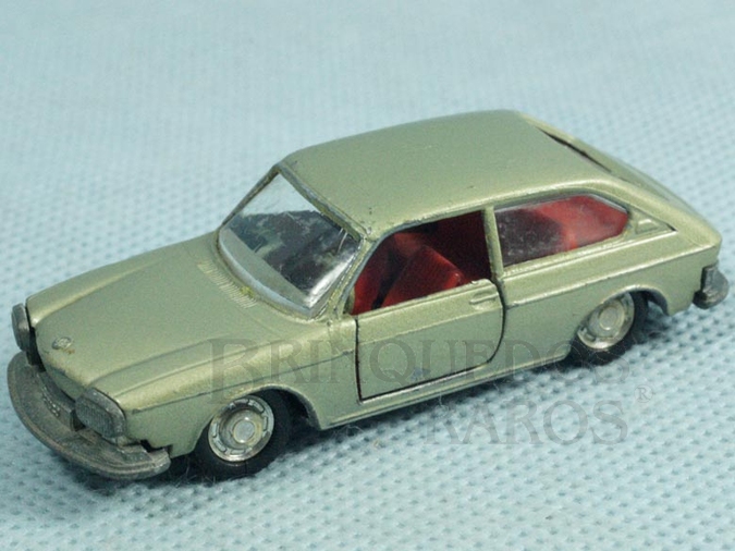 Brinquedo antigo Volkswagen 411 Década de 1970 