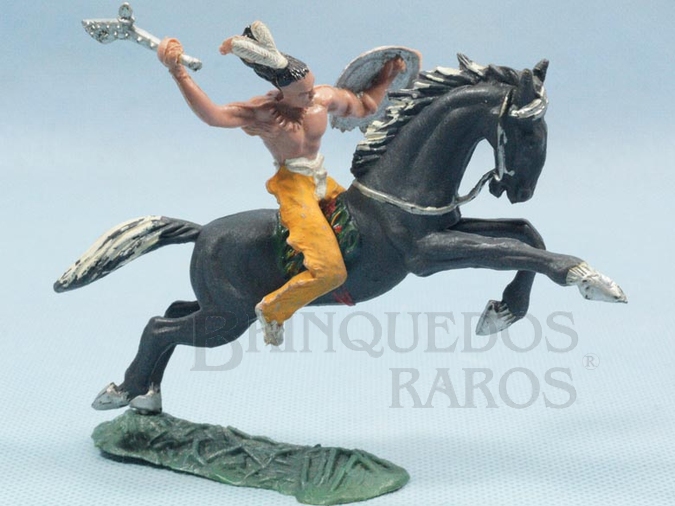 Brinquedo antigo Índio montado a Cavalo com tacape e escudo Gulliver Cavalo numerado 157 Década de 1970