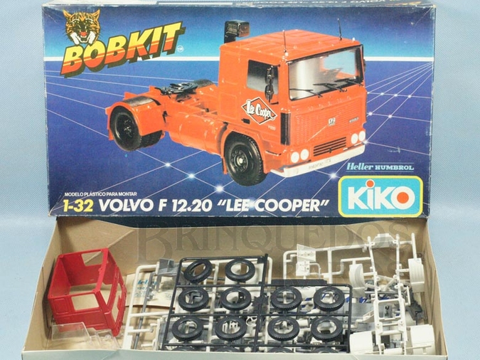 Brinquedo antigo Cavalo Mecânico Volvo F 12.20 "Le Cooper" Década de 1980