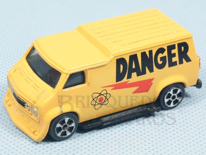 Brinquedo antigo Hot Rod Custom Van Danger Brazilian Corgi Jr Kiko Década de 1980