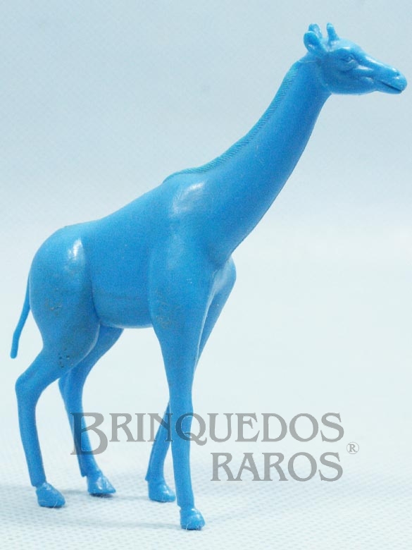 Brinquedo antigo Girafa de plástico azul claro com cabeça para a frente Série Zoológico década de 1970