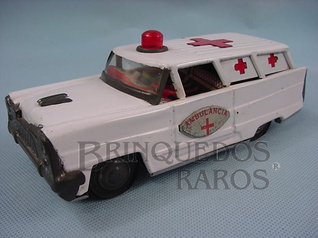 Brinquedo antigo Ambulância com 18,00 cm de comprimento Década de 1970