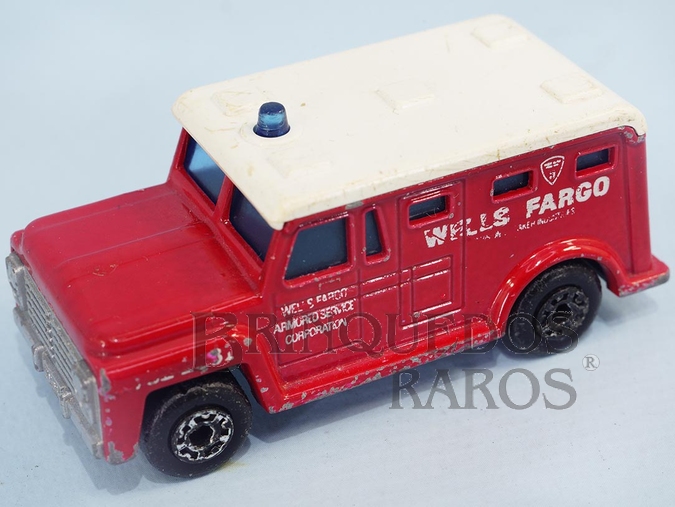 Brinquedo antigo Armored Truck Superfast vermelho Wells Fargo