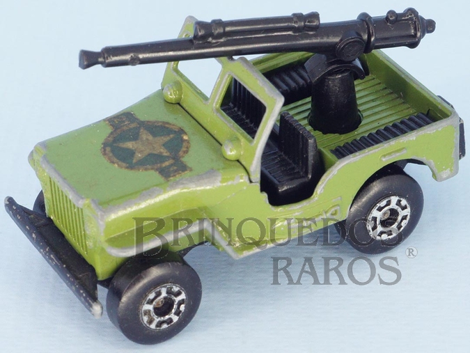 Brinquedo antigo Armoured Jeep Willys com canhão Superfast Brazilian Matchbox Inbrima 1970