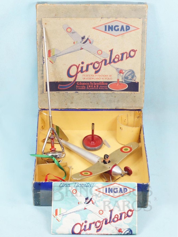 Brinquedo antigo Avião Giroplano com 32,00 cm de envergadura Movimento por Giroscópio Piloto de Celuloide Década de 1930