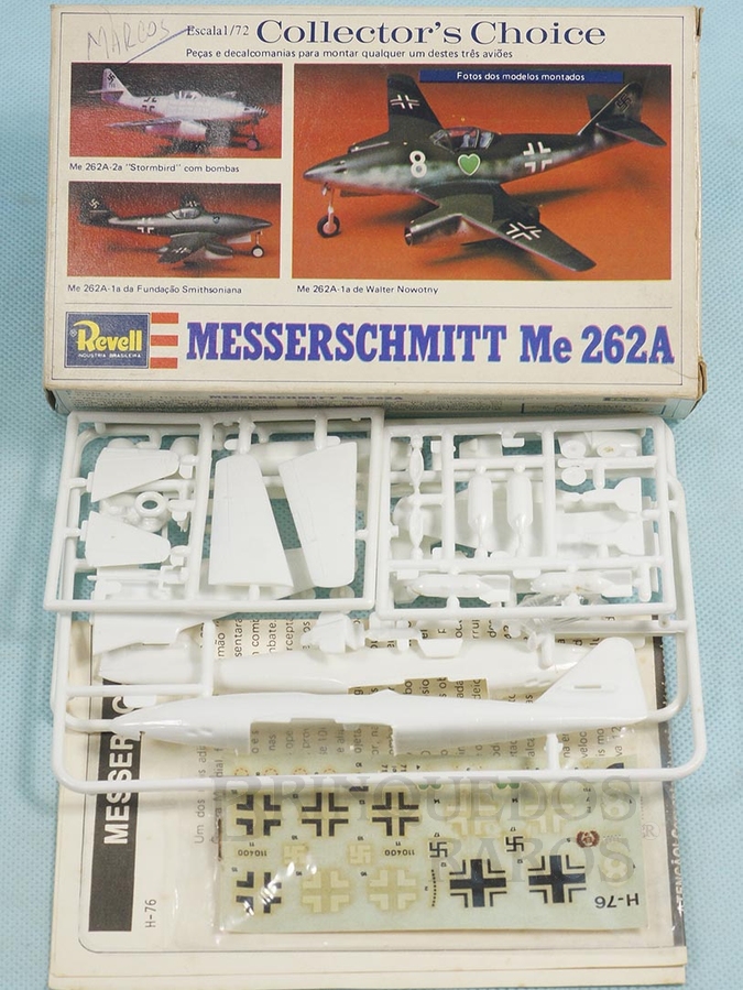Brinquedo antigo Avião Messerschmitt Me 262A completo caixa mole Série Collectors Choice Kit com três versões de montagem Década de 1980