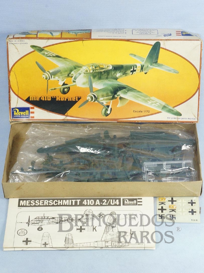 Brinquedo antigo Avião Messerschmitt Me 410 Hornet caixa mole Década de 1970