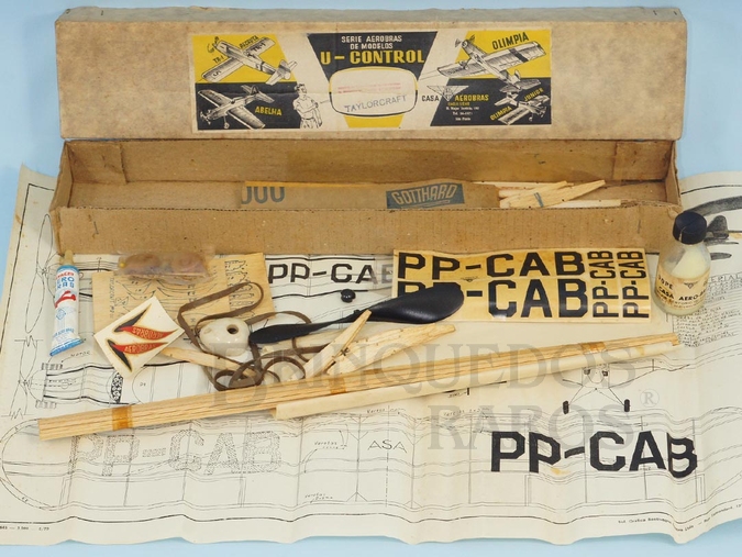 Brinquedo antigo Avião Taylorcraft Série U-Control de madeira balsa entelada com 62,00 cm de envergadura 100% completo perfeito estado Década de 1960