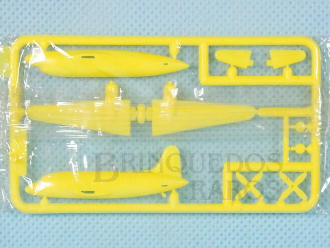 Brinquedo antigo Avião Vickers VC1 Viking com 6,50 cm de envergadura Brinde Sucrilhos Kelloggs Embalagem lacrada ainda por montar Década de 1960