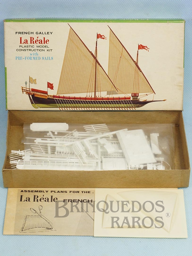 Brinquedo antigo Barco La Reale French Galley Década de 1960