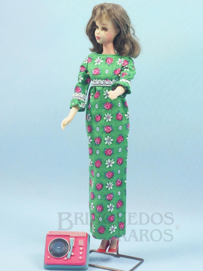 Brinquedo antigo Boneca Franci vestindo o Conjunto Go Granny Go Ano Anos 1966 e 1967 