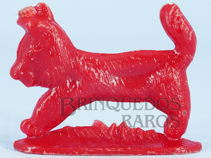 Brinquedo antigo Cachorro com 2,5 cm de altura Brinde Goma Pox e que também vinha em doces Década de 1960