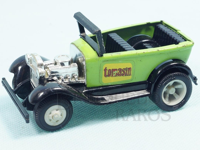 Brinquedo antigo Calhambeque Hot Rod Tomasin com 11,00 cm de comprimento Carroceria de aço Paralamas de plástico Década de 1970