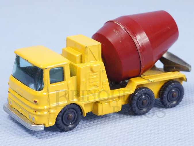 Brinquedo antigo Caminhão Betoneira ERF Cement Truck Husky Década de 1960