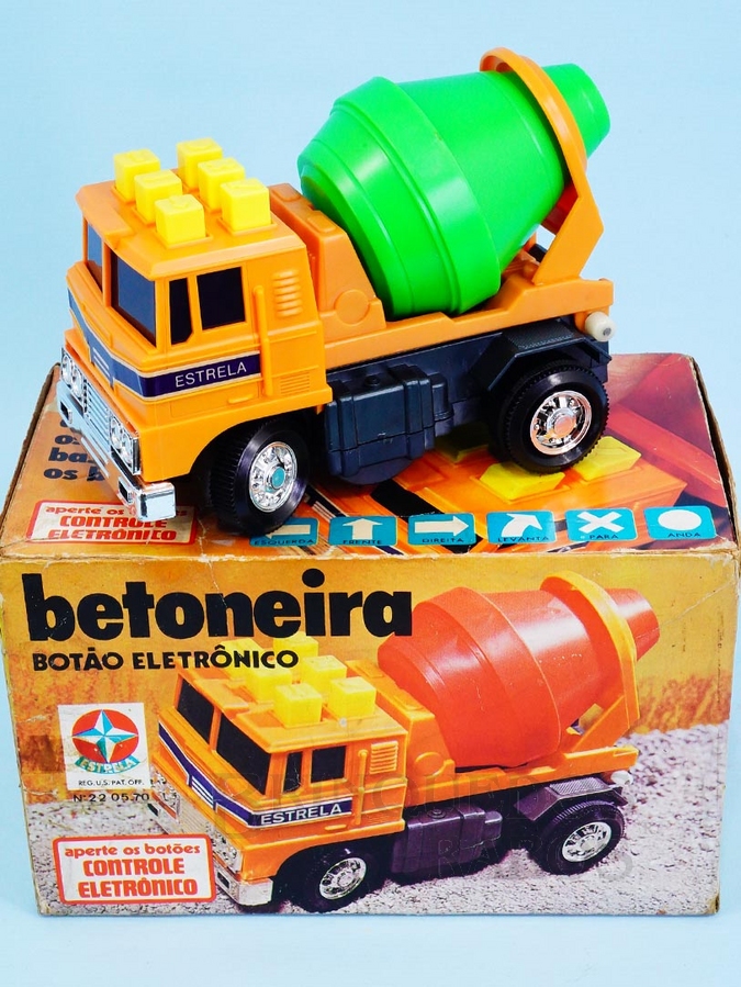 Brinquedo antigo Caminhão Betoneira Série Botões Eletrônicos Ano 1978