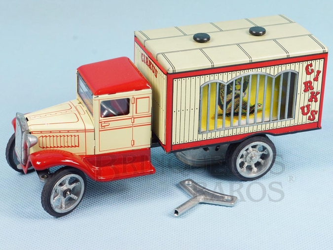 Brinquedo antigo Caminhão Jaula com Animais 20,00 cm de Comprimento