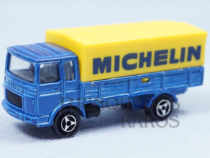Brinquedo antigo Caminhão Saviem Michelin Década de 1980