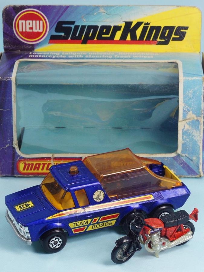 Brinquedo antigo Caminhonete Motor-Cycle Transporter Tean Honda with Hondarora Motorcycle Série Super Kings Década de 1970