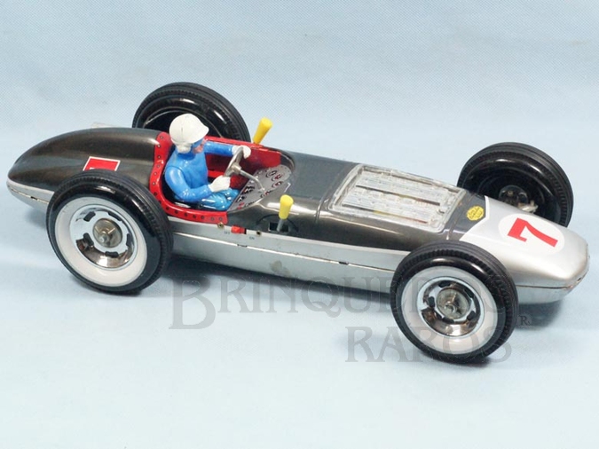 Brinquedo antigo Carro de Corrida Fómula Indy com 44,00 cm de comprimento Jetspeed Indy Car fabricado pela Yonezawa Japão em lata litografada Apresenta movimento à pilha com variador de velocidade e motor iluminado Década de 1960
