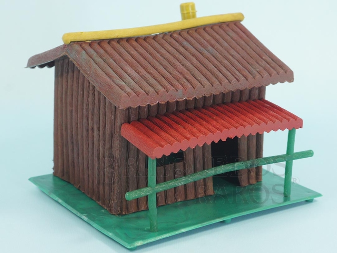 Brinquedo antigo Casa de plástico injetado padrão troncos Encaixe por pinos plásticos Década de 1960 