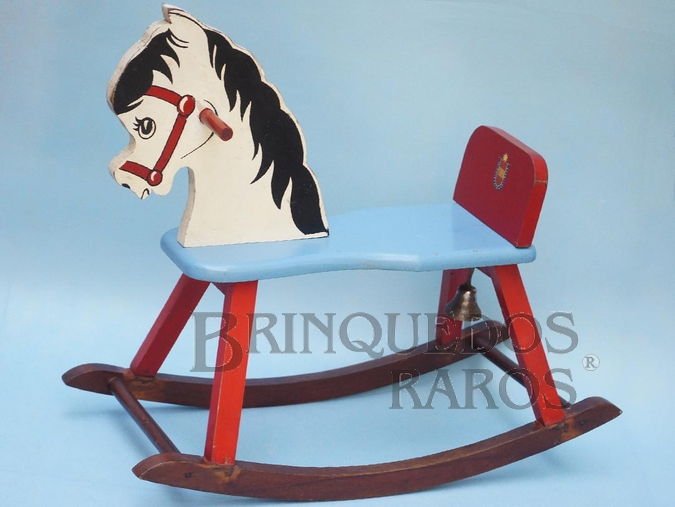 Brinquedo antigo Cavalo de Balanço com 52,00 cm de altura Ao balançar emite som de sino Ano 1953