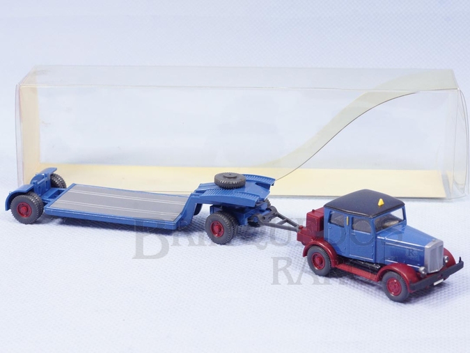 Brinquedo antigo Cavalo Mecânico Hanomag ST 100 Veteran com carreta Prancha Década de 1980