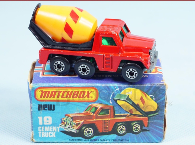 Brinquedo antigo Caminhão Betoneira Cement Truck Superfast Yellow Barrel