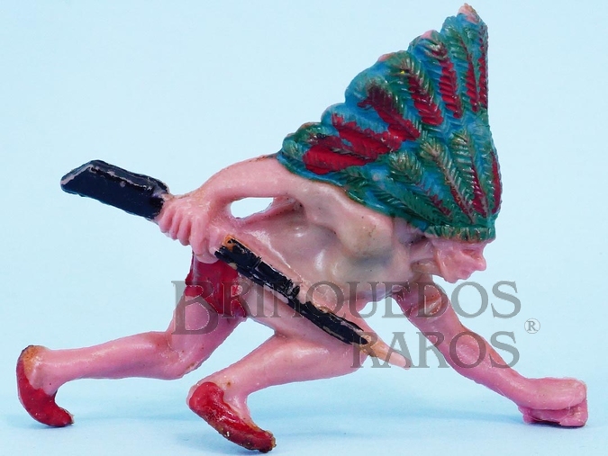 Brinquedo antigo Chefe índio agachado com rifle Chefe Coiote Cinzento Casablanca numerado 108 Década de 1960