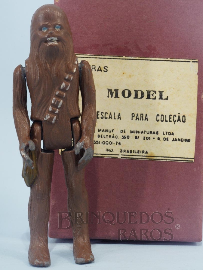 Brinquedo antigo Chewbaka com 10,00 cm de altura Primeira Série Corpo dividido em duas metades Série Aventura na Galáxia Guerra nas Estrelas Star Wars Ano 1983