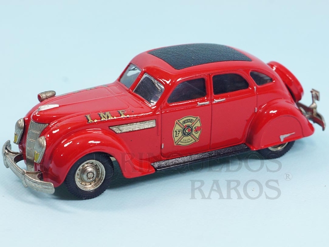 Brinquedo antigo Chrysler Airflow 1935 Fire Chief Década de 1980