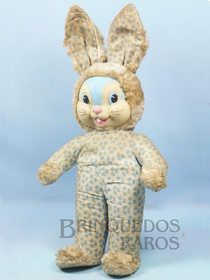 Brinquedo antigo Coelho com 42,00 cm de altura Rosto de Vinil e Corpo em tecido com detalhes em astracam  Ano 1962
