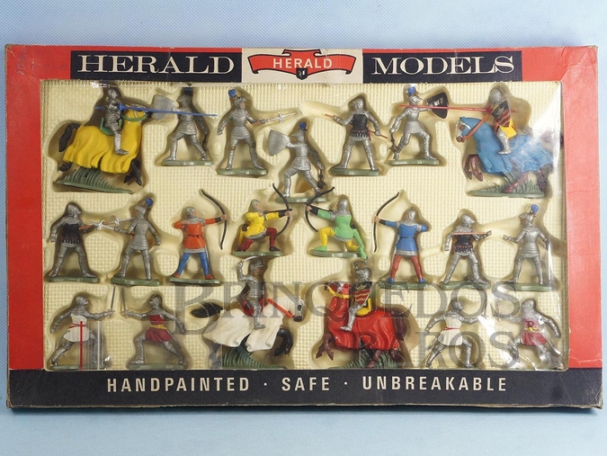 Brinquedo antigo Conjunto com 21 Soldados medievais e 4 Cavalos Série Britains Herald completo Perfeito estado Década de 1960