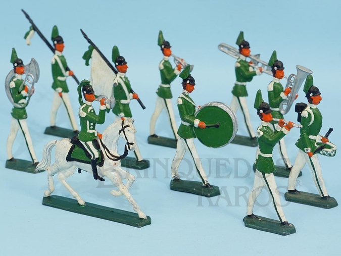Brinquedo antigo Conjunto de 10 Soldados em banda com uniformes verde e branco forma Schneider