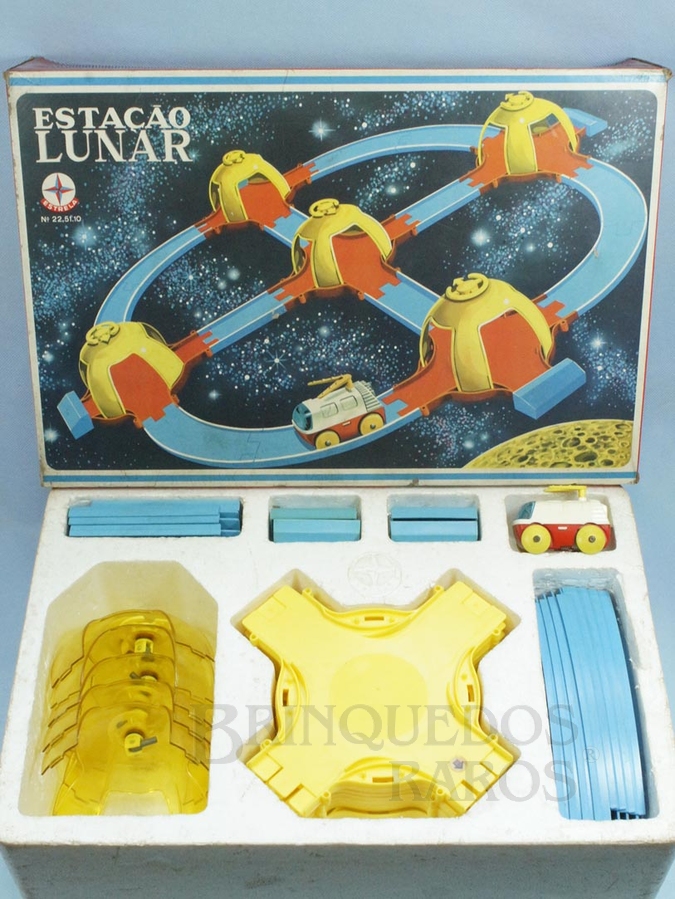 Brinquedo antigo Conjunto Estação Lunar completo Perfeito estado Ano 1970