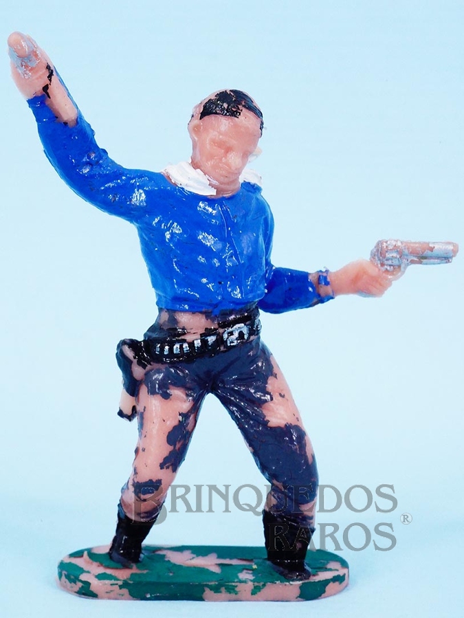 Brinquedo antigo Cowboy de pé brigando no Saloon com revolver para frente faltando a banqueta