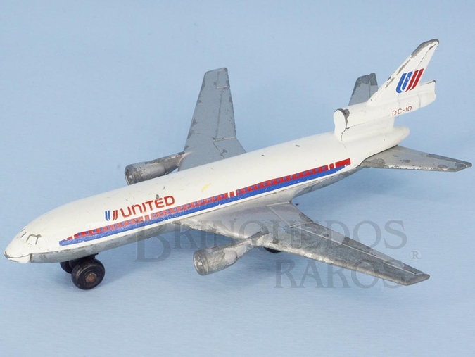 Brinquedo antigo DC 10 Sky Busters Air United label Década de 1970