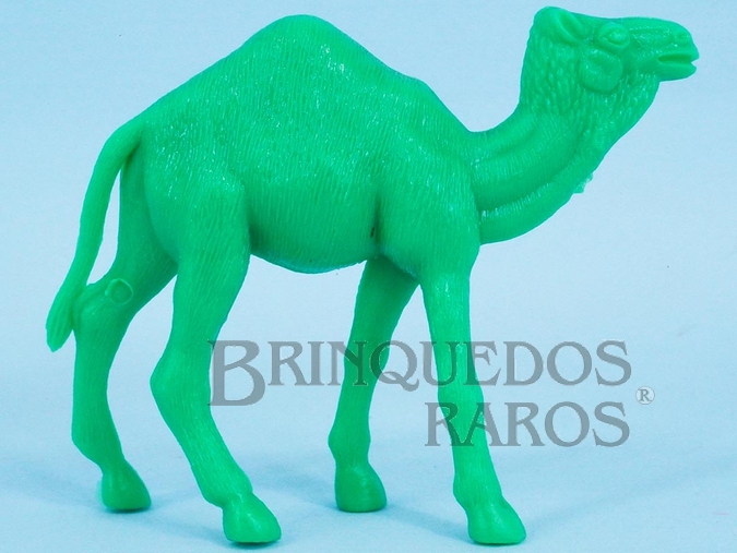 Brinquedo antigo Dromedário de plástico verde Série Zoológico Década de 1970