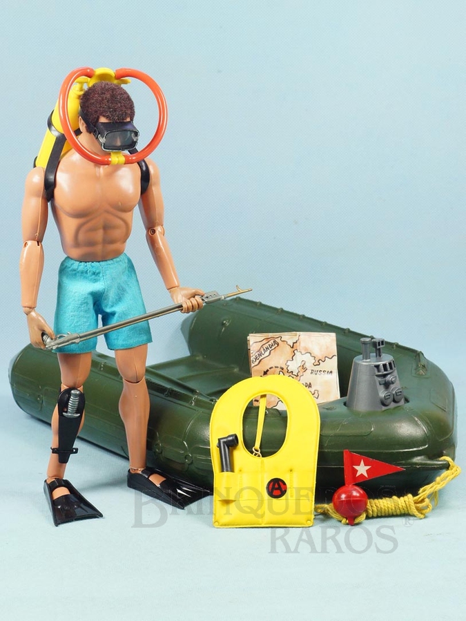 Brinquedo antigo Falcon Aventura Comandos no Mar Missão Salvamento com Bote e mais 12 Itens Edição 1978 Preço sem o Boneco