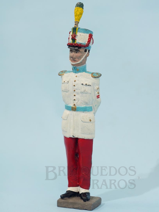 Brinquedo antigo Figura de Aluno do Colégio Militar do Rio de Janeiro com 12,5 cm de altura Década de 1990