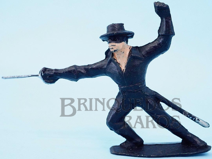 Brinquedo antigo Figura do Zorro de pé com espada Série O Zorro distribuído pela Trol Década de 1970 