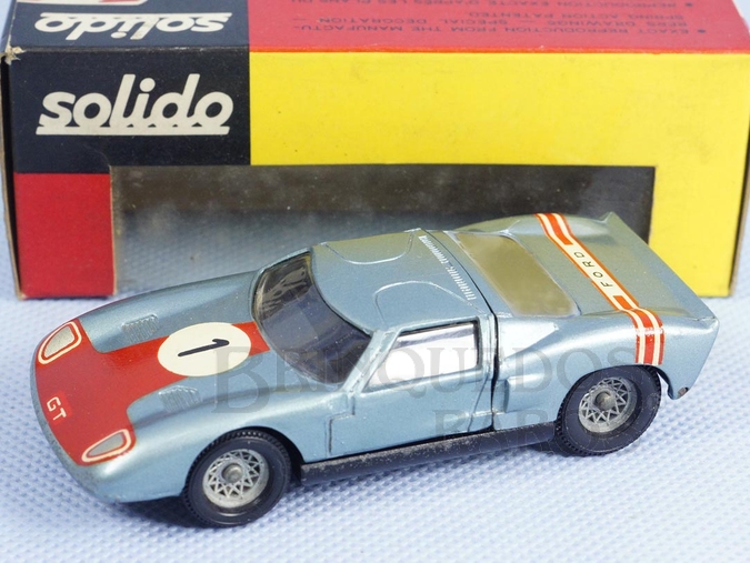 Brinquedo antigo Ford GT Le Mans azul metálico Fabricado pela Brosol Solido brésilienne Datado 3-1966