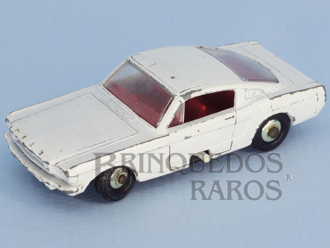 Brinquedo antigo Ford Mustang branco black plastic Regular Wheels