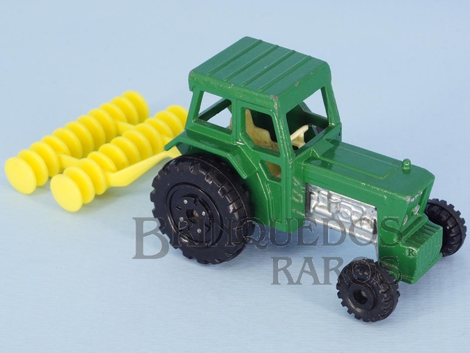 Brinquedo antigo Ford Tractor and Harrow Superfast verde Brazilian Matchbox Inbrima 1970